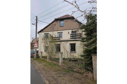 Großes Einfamilienhaus - 125.000,00&nbsp;EUR Kaufpreis, ca.&nbsp; 200,00&nbsp;m&sup2; in Bucha (PLZ: 07751)