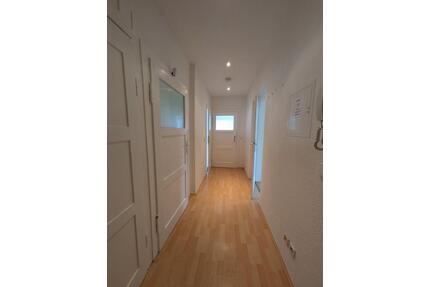 +++FREUNDLICHE 3-R. WHG+M. BALKON+BAD M. WANNE U. FENSTER+++ - Bennewitz