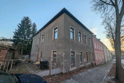 Haus in AuerbachVogtl. zu Verkaufen - Auerbach/Vogtland