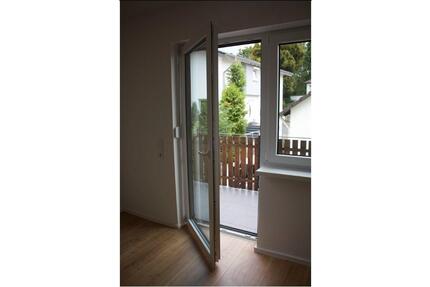 Ruhige, hochwertig sanierte 3-Zimmer-Wohnung mit Balkon in Mainz-