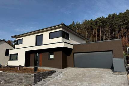 HENTERN - nahe Trier - Exklusives Architektenhaus - Design trifft High-End-Technik