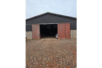 Großzügige Lagerhalle mit 247 Zugang - Sankt Wendel