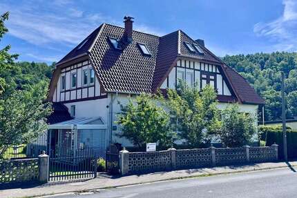 Haus zum Kaufen in Bad Salzungen 139.000,00 € 227 m²