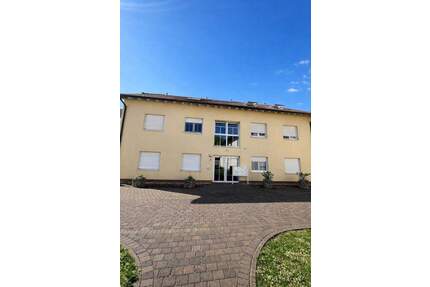 Erdgeschosswohnung direkt an der Grenze Luxemburg - Perl Besch