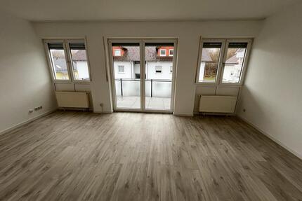 Helle 3- Zimmerwohnung mit Südbalkon - Westerburg