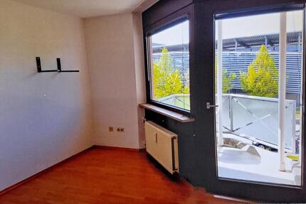 1 Zimmer Apartment - 355,00&nbsp;EUR Kaltmiete, ca.&nbsp; 23,00&nbsp;m&sup2; in Regensburg (PLZ: 93053) Galgenberg