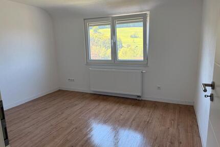 Wohnung Künzelsau - 980,00&nbsp;EUR Kaltmiete, ca.&nbsp; 75,00&nbsp;m&sup2; in Künzelsau (PLZ: 74653)