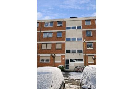 Geräumige 3-Zimmer Dachgeschosswohung mit Aufzug & Balkon - Kempen