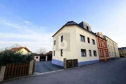 Haus zum Kaufen in Schönwald 179.000,00 € 187 m²