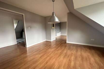 Wohnung zum Mieten in Duisburg 425,00 € 61.69 m²