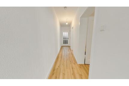 Renovierte 2-Zi-Altbauwohnung, 61 m², Balkon – Stuttgart-West