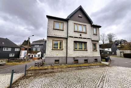 Haus zum Kaufen in Großbreitenbach 155.000,00 € 289 m²