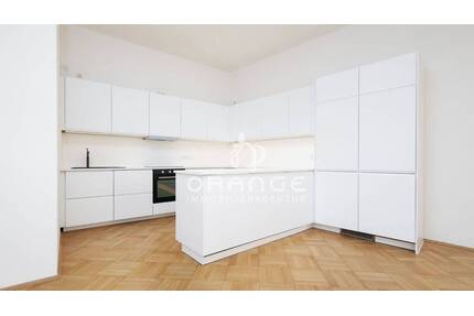 ***WG-Haus, kleines Studentenwohnheim mitten in Regensburg***