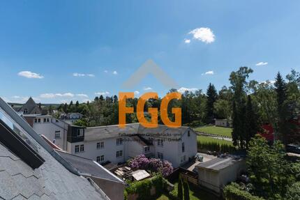 Große 4-R-Wohnung im Dachgeschoß - Auerbach/Vogtland