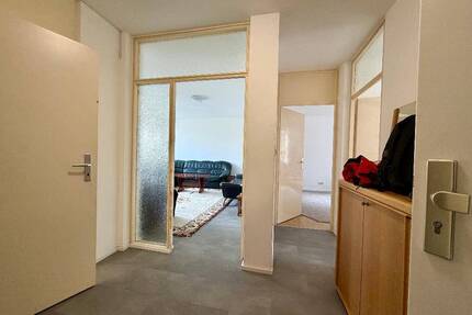 3-Zimmer-Wohnung mit Balkon und Einbauküche - Frankfurt am Main Sindlingen