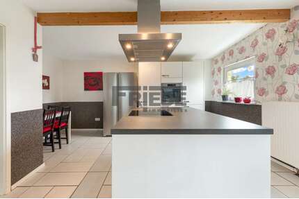 Haus zum Kaufen in Bienenbüttel Steddorf 349.000,00 € 169.98 m² - Bienenbüttel / Steddorf