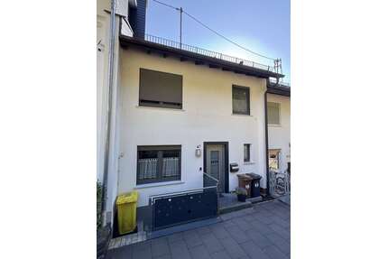 Haus zum Kaufen in Kreuztal 265.000,00 € 87.23 m²
