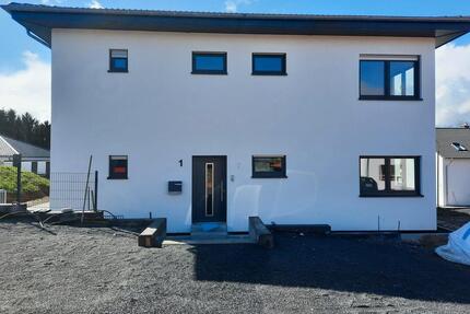 Neubauwohnung zu vermieten - 1.050,00&nbsp;EUR Kaltmiete, ca.&nbsp; 100,00&nbsp;m&sup2; in Bettenfeld (PLZ: 54533)