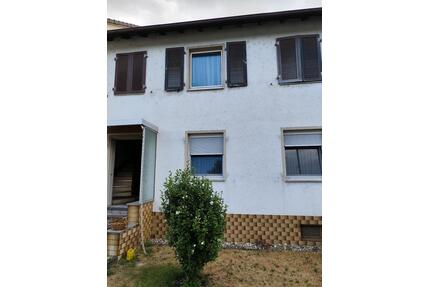 Reihenmittelhaus in Groß- Geraus bester Lage - Groß-Gerau