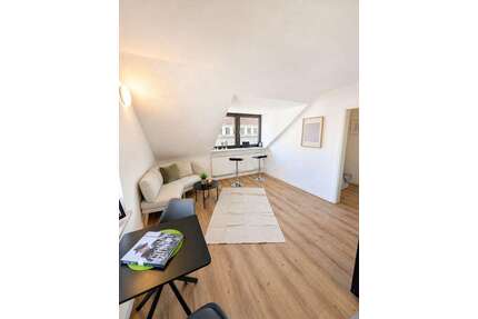 Wohnung zum Mieten in Stuttgart West 1.050,00 € 32 m²