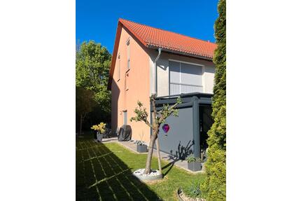 Neuwertiges REH mit großem Garten Pattonville- Privat - Remseck am Neckar