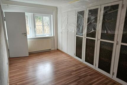 ruhige, große Einliegerwohnung in Grünhain-Beierfeld