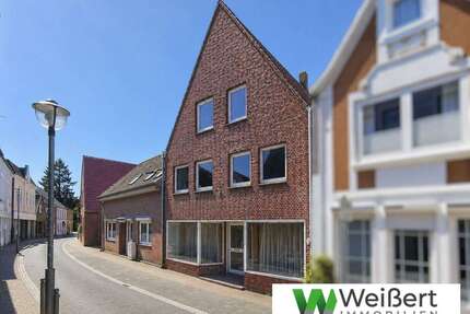 Haus zum Kaufen in Wilster 139.000,00 € 197 m²