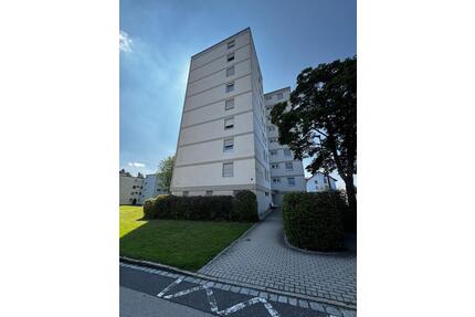 Helle 2-Zimmer-Wohnung im 3. OG mit Balkon im Hirschau