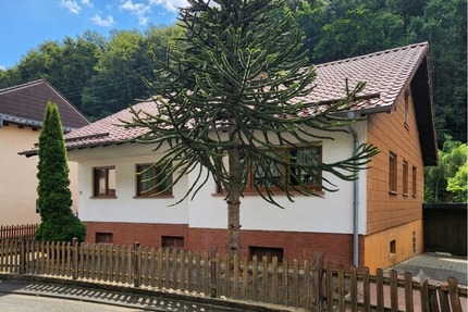 Freistehendes Einfamilienhaus in Obernheim-Kirchenarnbach – Ihr neues Zuhause mit Garten wartet