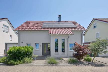 Haus zum Kaufen in Stuttgart 1.150.000,00 € 135 m²