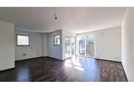 Anschauen & Einziehen Topmoderne und großzügige 3 ZKB Wohnung mit sonnigem Balkon und Garage in Töging Dietfurt