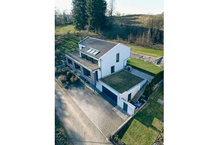 Haus zum Kaufen in Haag in Oberbayern 1.930.000,00 € 346 m²