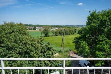 Wunderschöne Dachgeschosswohnung mit Fernblick - Flörsheim-Wicker