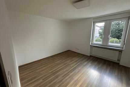 3 Zimmer Wohnung - 1.300,00&nbsp;EUR Kaltmiete, ca.&nbsp; 85,00&nbsp;m&sup2; in Radolfzell am Bodensee (PLZ: 78315)