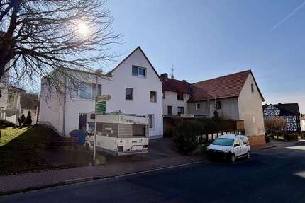 Haus zum Kaufen in Guxhagen Ellenberg 289.000,00 € 414 m² - Guxhagen / Ellenberg