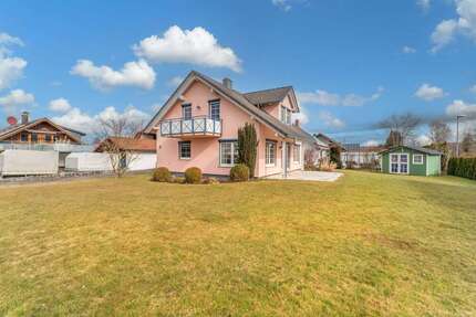 Haus zum Kaufen in Fluorn-Winzeln 490.000,00 € 131.84 m²