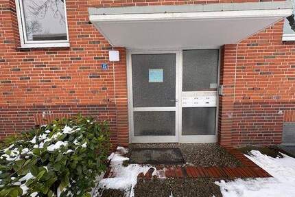 Eine Kaltmiete geschenkt: Sanierte 3-ZW im Kurt-Schumacher-Ring 17 in Brunsbüttel! Otto Stöben GmbH