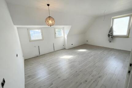 Moderne 65qm Wohnung in Recklinghausen 3,5 Zimmer 1OG zu vermieten