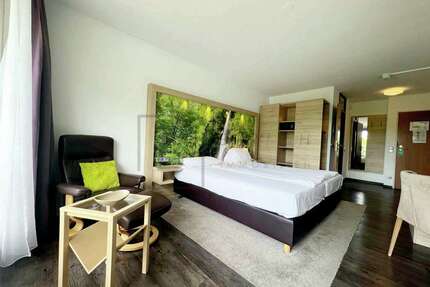 Wohnung zum Kaufen in Bad Urach 81.000,00 € 26.86 m²