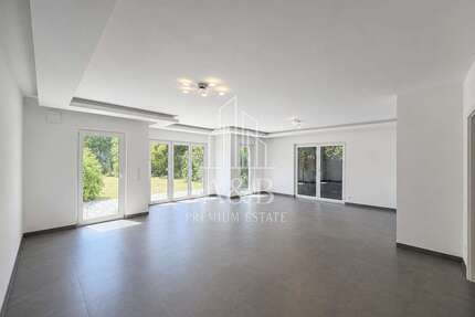 Haus zum Kaufen in Ludwigshafen am Rhein Oppau 745.000,00 € 230 m² - Ludwigshafen am Rhein / Oppau