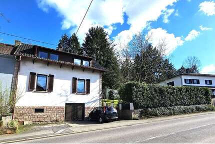 Haus zum Kaufen in Beckingen 198.000,00 € 145 m²