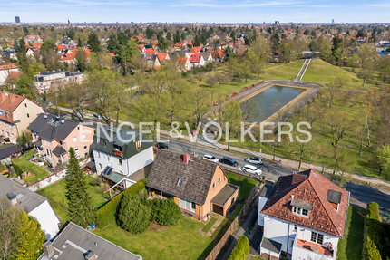 Haus zum Kaufen in Berlin 599.000,00 € 183 m²