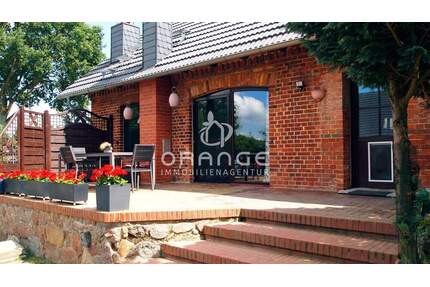 ***modernes Landhaus mit Nebengelass und Garten in Alleinlage*** - Meyenburg Schmolde