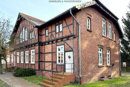 Haus in Seehausen - 219.000,00&nbsp;EUR Kaufpreis, ca.&nbsp; 580,00&nbsp;m&sup2;&nbsp;Wohnfl&auml;che in Seehausen (PLZ: 39615)