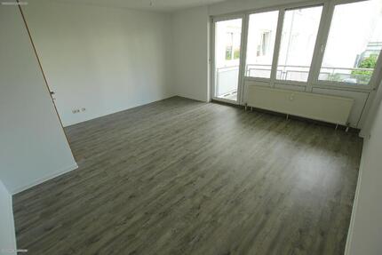 Wohnqualität mit Bestlage in Untermhaus direkt am Küchengarten! 2-Raum mit Balkon, EBK und Aufzug! - Gera