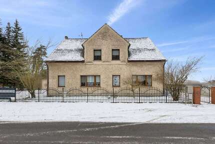 Haus zum Kaufen in Zehdenick 249.000,00 € 261 m²