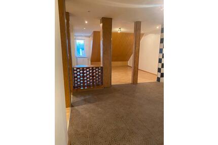 Schöne Wohnung in Völklingen - 750,00&nbsp;EUR Kaltmiete, ca.&nbsp; 65,00&nbsp;m&sup2; in Saarbrücken (PLZ: 66123) Kieselhumes