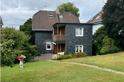 Haus mit großem Garten und Garge - Remscheid Remscheid-Süd