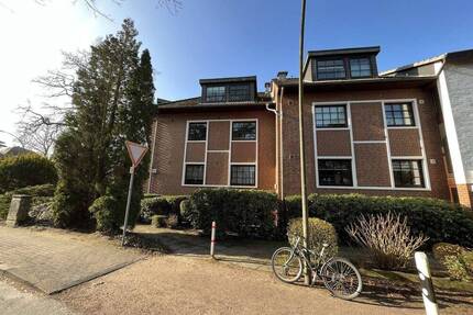 Sasel, schöne 4 Zimmerwohnung mit Tiefgarage in zentraler Lage - Hamburg