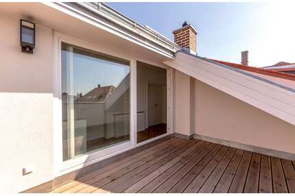 Wohnung zum Mieten in Rochlitz 980,00 € 110.84 m²